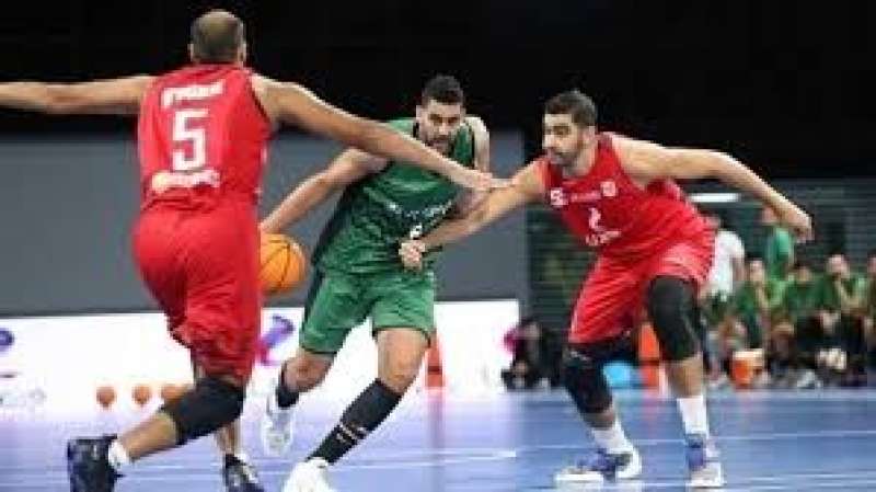 سلة الاهلى تتقدم على الاتحاد السكندرى 43 / 35 فى ربع نهائي البطولة العربية