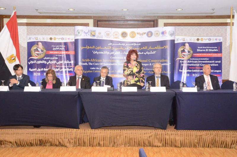الدكتورة هدى يسى تعلن تأييد اتحاد المستثمرات العرب الرئيس السيسي لفترة رئاسية جديدة