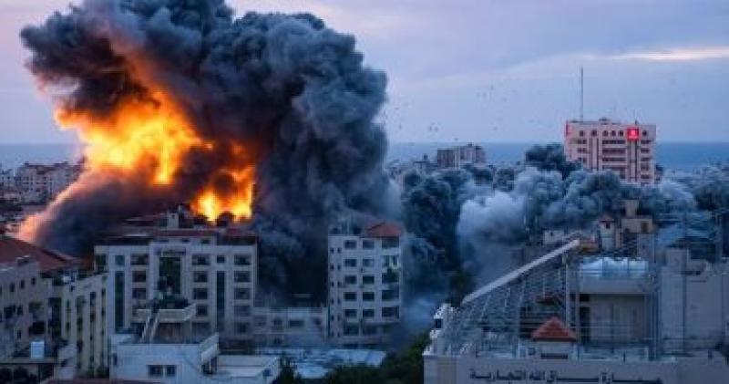 الاحتلال يرتكب مجزرة جديدة ويقتل 70 فلسطينيا في قصف نازحين من غزة