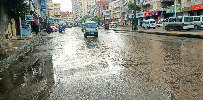 ”إعلان حالة الطوارئ”.. سقوط أمطار غزيرة على الإسكندرية