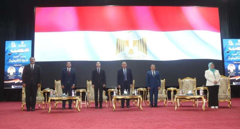 رئيس جامعة كفر الشيخ: حريصون على الاهتمام بجودة العملية التعليمية والأنشطة الطلابية