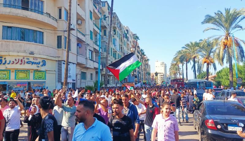 مسيرة حاشدة لأهالي الإسكندرية