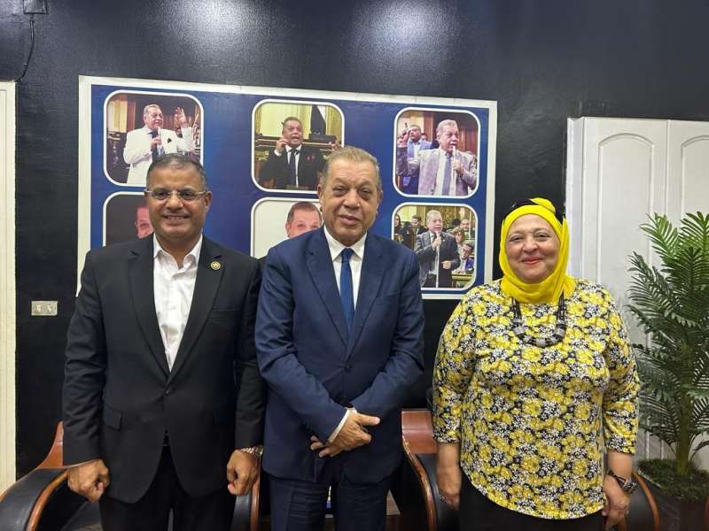 النائبة حنان عوض والنائب محمد زكي في ضيافة شرشر