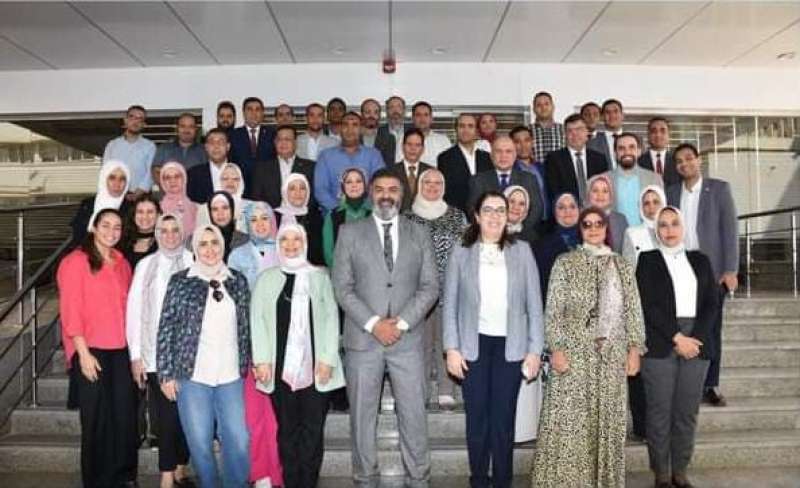 وزيرة التخطيط والتنمية الاقتصادية تصدر قرارًا بتعيين المهندسة نهاد مرسي مساعدًا لشئون البنية الأساسية