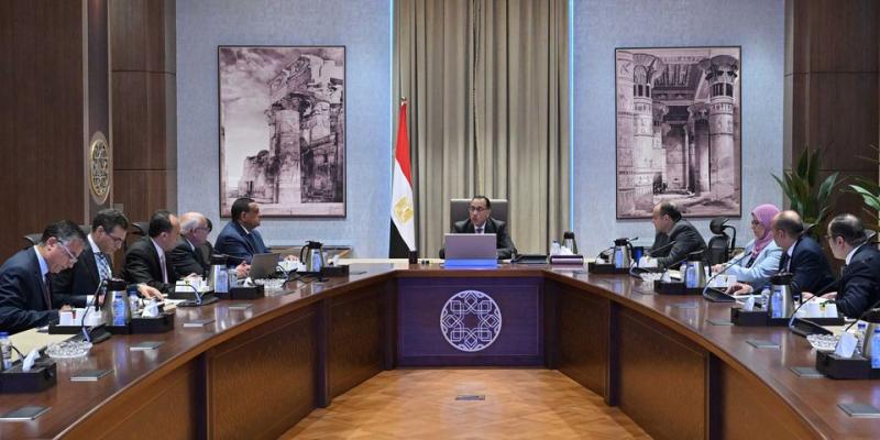 الاستجابة لمتطلبات عدد من المصانع القائمة وتوسعاتها بمحافظة بورسعيد