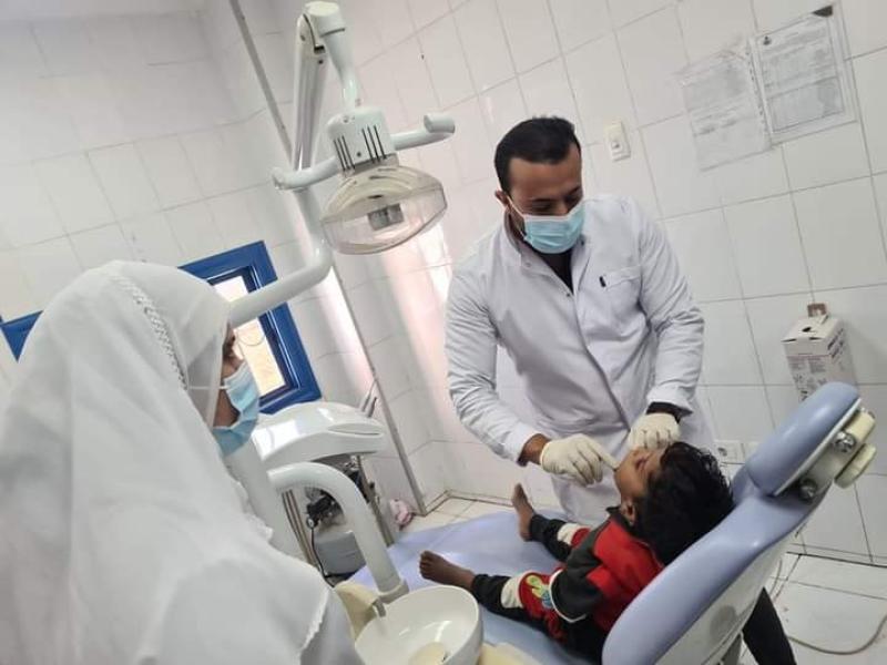 صحة البحيرة: الكشف على 1169 مواطنا خلال قافلة طبية مجانية بقرية العزيمة بأبو المطامير