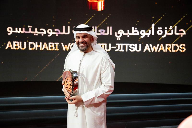 منح الفنان” حسين الجسمي” لقب ”سفير رياضة الانجازات” وتكريمه بـ”جائزة أبوظبي العالمية للجوجيتسو 2023”