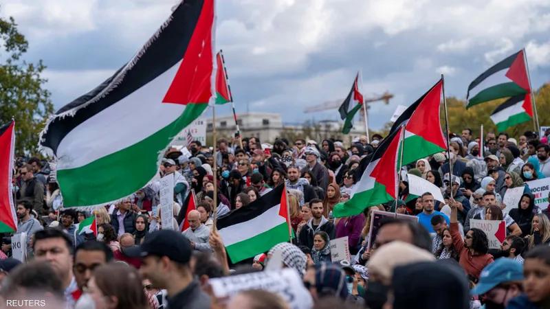 ما هو سر تصاعد تأييد الجيل الجديد من الأميركيين للفلسطينيين؟