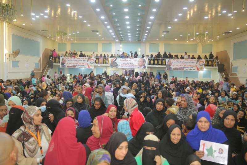 بمشاركة 3000 امرأة.. بدء فعاليات أول مؤتمر نسائى حاشد فى الصعيد  لدعم الرئيس السيسي