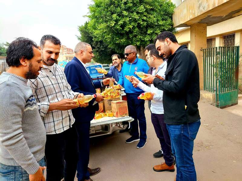”تموين البحيرة”: ضبط منفذ بيع مواد غذائية يعرض سلعا ناقصة الوزن ومنتهية الصلاحية