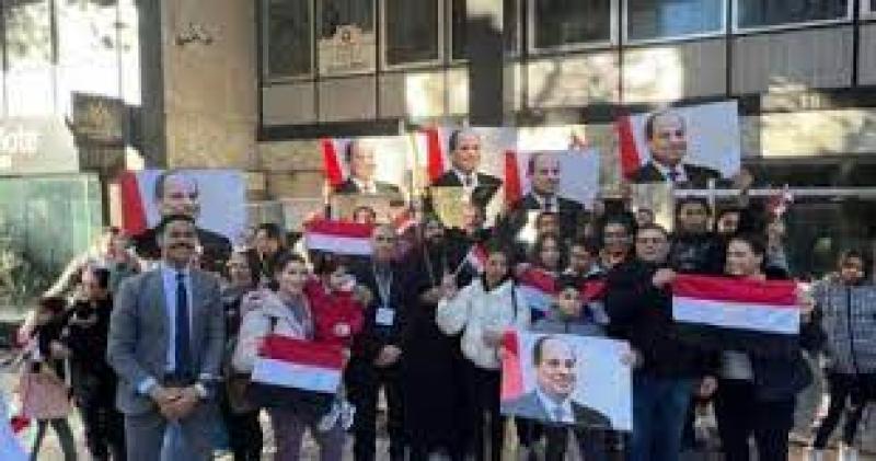 إقبال ملحوظ من المصريين بإسبانيا للتصويت في الانتخابات الرئاسية