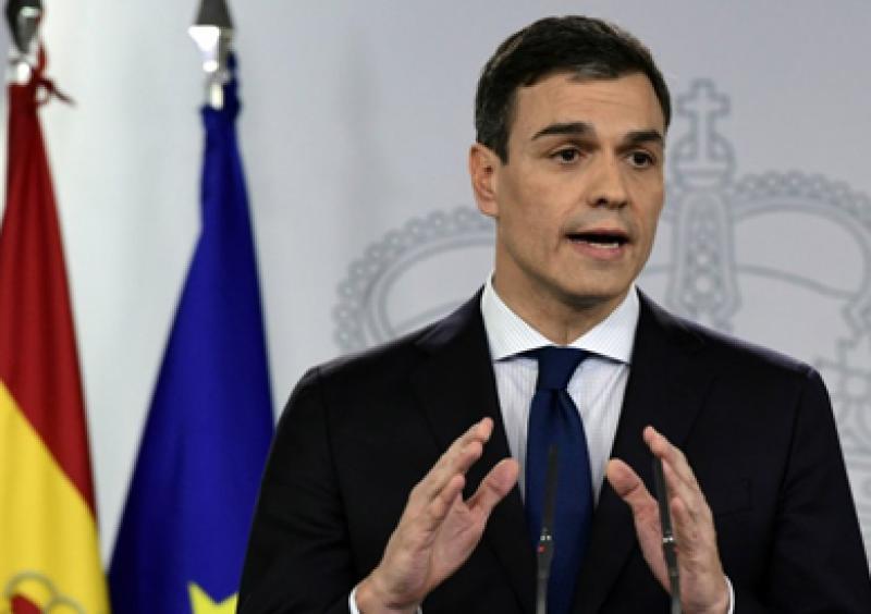 إسرائيل تستدعي سفيرها في مدريد بسبب تصريحات رئيس الوزراء الإسباني
