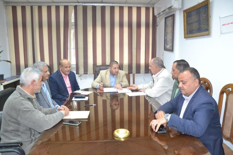 البحيرة: تكثيف جهود إزالة الأقفاص السمكية المخالفة بمياه نهر النيل