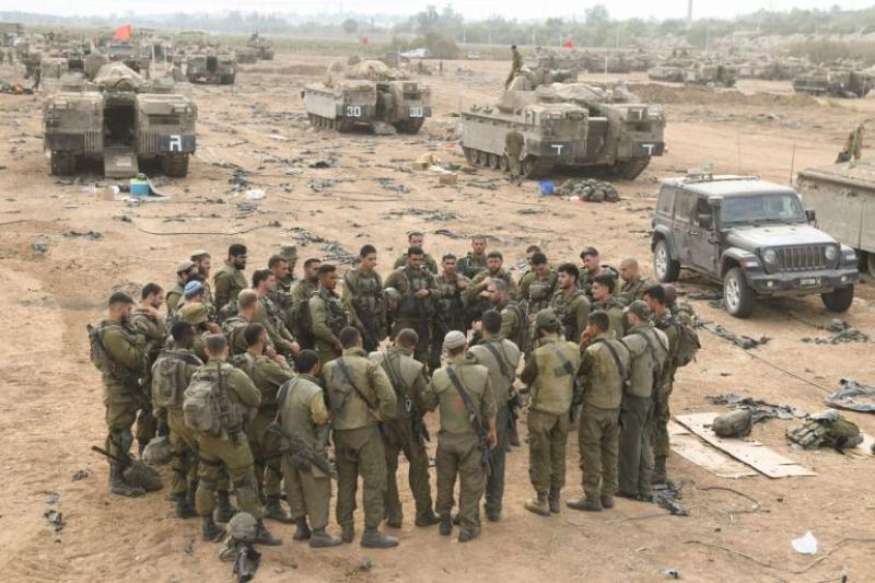جيش الاحتلال الإسرائيلي يكشف عن مقتل وإصابة 7 عسكريين بينهم ضابط في المعارك الدائرة في قطاع غزة