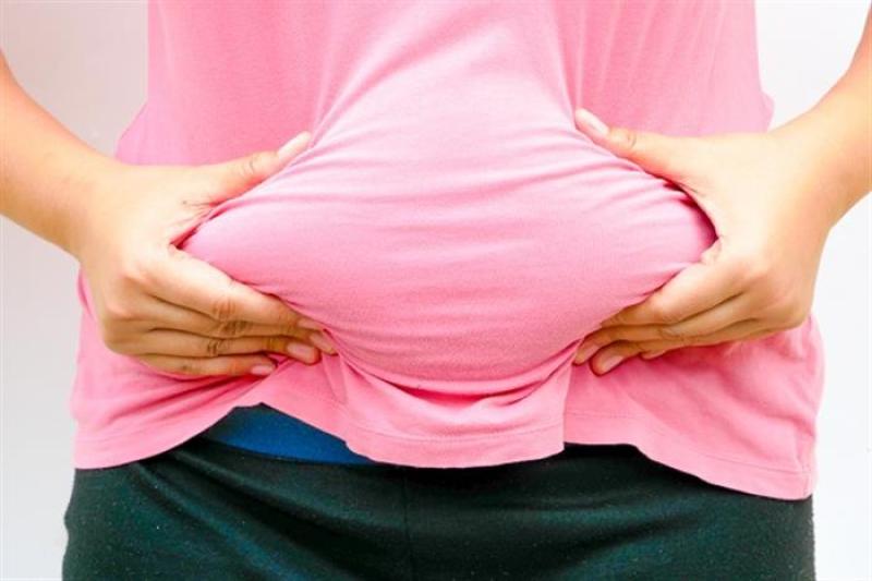 أسباب تراكم الدهون في منطقة البطن السفلية وطرق الوقاية