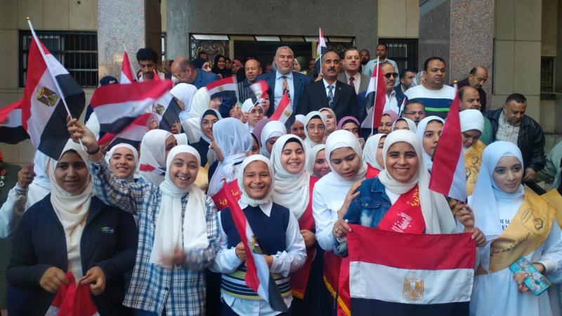 «بحبك يا بلادي».. معلمو المنوفية ينظمون مسيرة حاشدة لدعم الدولة المصرية في الانتخابات الرئاسية 2024