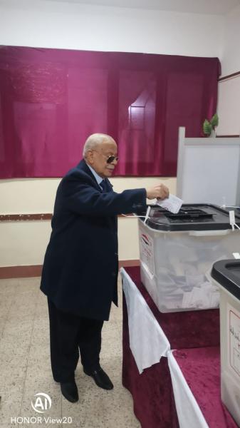 رئيس محكمة استئناف طنطا يدلي بصوته في الانتخابات الرئاسية 2024