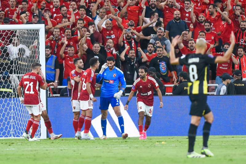 مباراة الأهلي واتحاد جدة