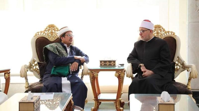 أمين «البحوث الإسلامية» يبحث التعاون مع رئيس جامعة الوسطية الشرعية للعلوم الإسلامية والإنسانية باليمن