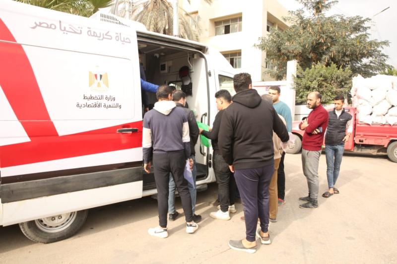 محافظ كفر الشيخ: تشغيل سيارة المركز التكنولوجي المتنقل لتقديم خدمات المواطنين