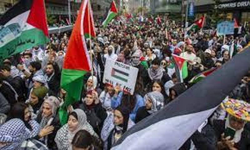 مظاهرات مساندة لفلسطين في مدن كندية للتنديد بالعدوان الإسرائيلي على غزة