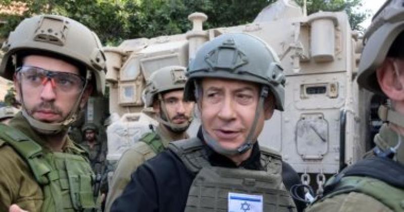 رئيس وزراء الكيان الصهيوني متفقد ا جنود ه شمالي غزة: لن نوقف الحرب حتى النهاية