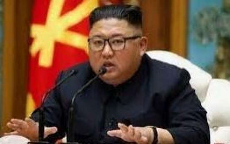 رئيس كوريا الشمالية كيم جونج أون 