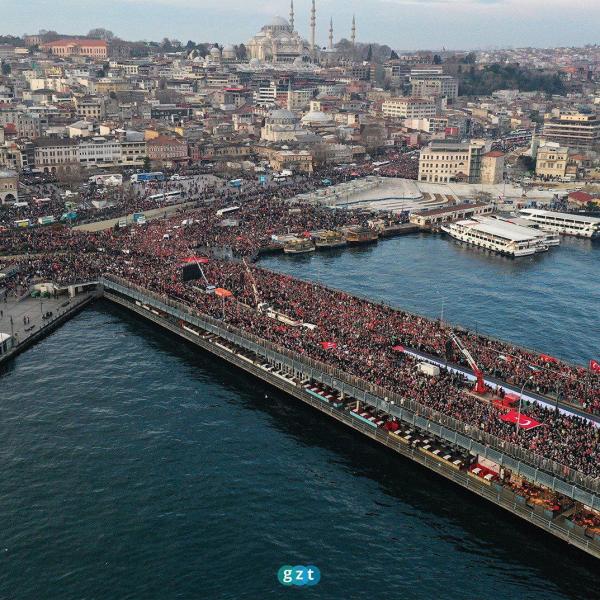 مسيرات تركية حاشد في أول أيام السنة الجديدة 2024 تضامنا مع غزة ولذكرى ضحايا الجيش التركي