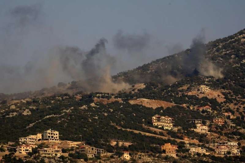 طائرات الاحتلال تشن غارات مكثفة على عدة بلدات جنوب لبنان