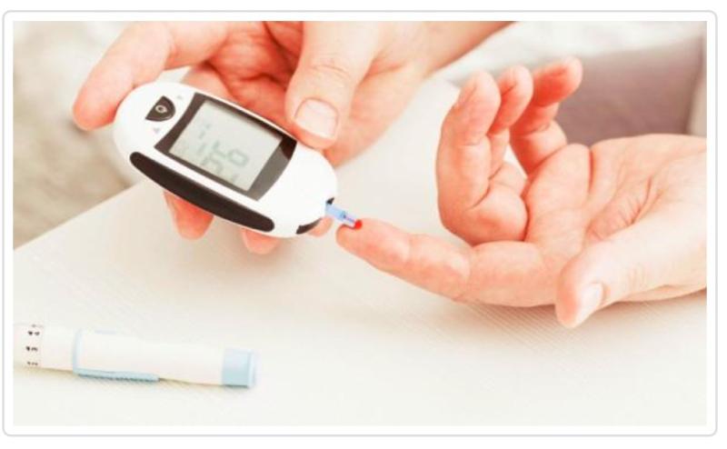 نصائح ”هيئة الدواء”لاستخدام جهاز قياس السكر بشكل سليم