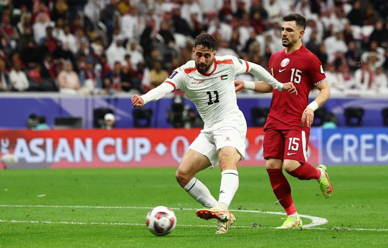 منتخب قطر يتأهل إلى ربع نهائي كأس آسيا بعد الفوز على فلسطين