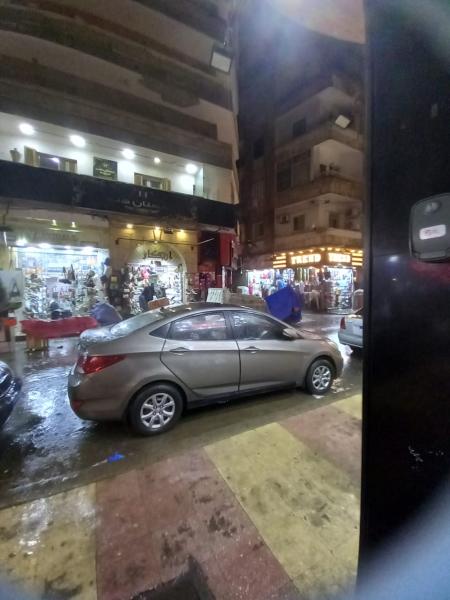 خسائر بالملايين لأصحاب المقاهي والمطاعم بسبب نوه ”الكرم”