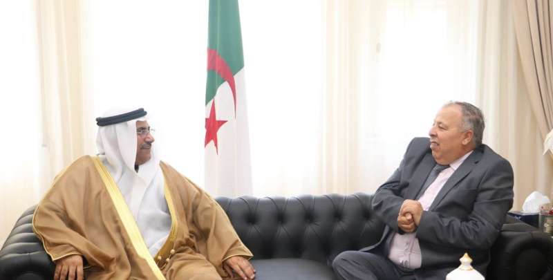 العسومي يشيد بالدور الريادي للجزائر بفضل الدبلوماسية الحكيمة للرئيس تبون