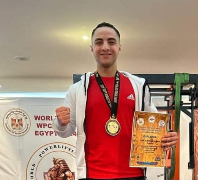 عبد الحميد سرور ابن المنوفية يحصل على المركز الأول ببطولة العالم للقوى البدنية