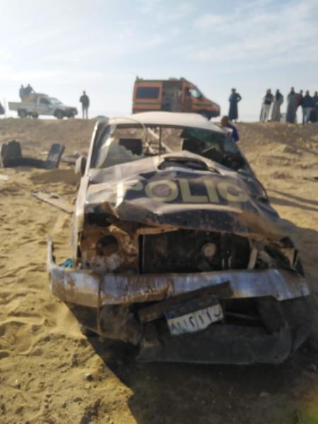 مصرع 4 أفراد أمن في حادث انقلاب سيارة شرطة على صحراوي قنا