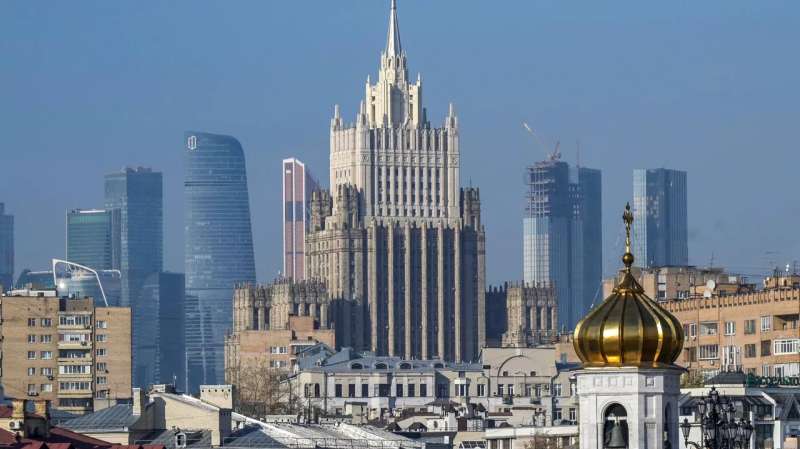موسكو تؤكد أن التقارير حول خطط روسيا نشر أسلحة نووية في الفضاء عارية عن الصحة