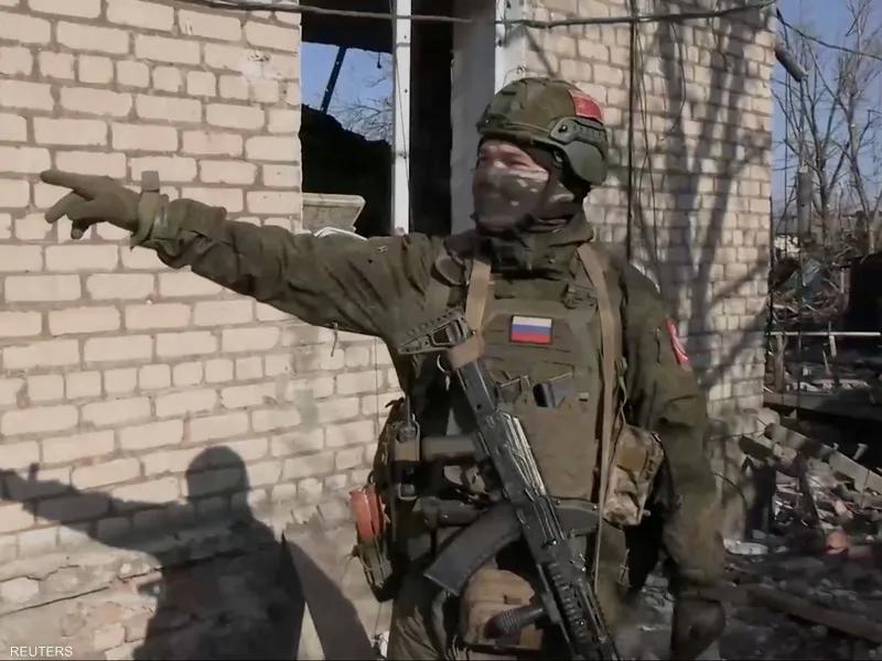 الجيش الروسي يعلن السيطرة على بلدة جديدة على محور أفدييفكا
