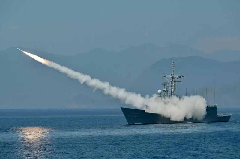 سنتاكوم تعلن استهداف 4 صواريخ ”كروز” تابعة لـ”الحوثي”