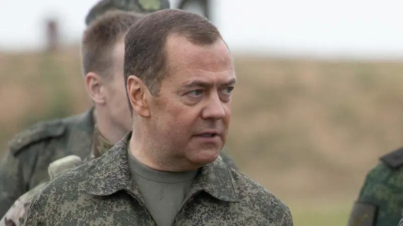 ديمتري ميدفيدف نائب رئيس مجلس الامن القومي الروسي 