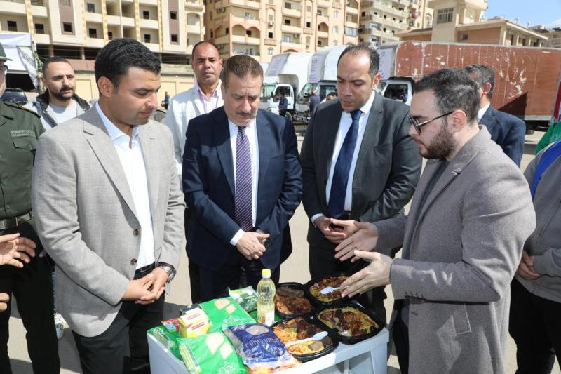 محافظ المنوفية يدشن حملة قطار الخير في شهر الخير لتوزيع 15 ألف كرتونة مواد غذائية و 30 ألف وجبة طازجة