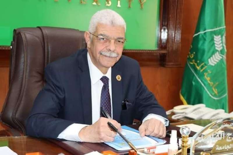 رئيس جامعة المنوفية يهنئ الرئيس السيسي والشعب المصري والأمة الإسلامية بمناسبة حلول شهر رمضان