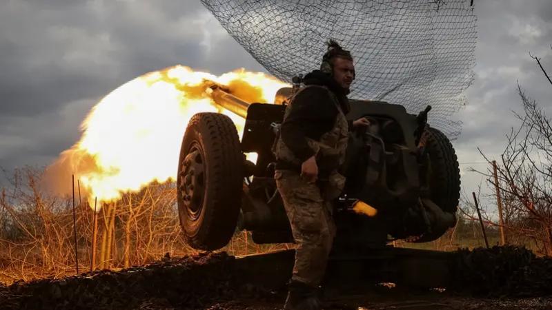 جنود اوكران علي خط التماس في دونيتسيك
