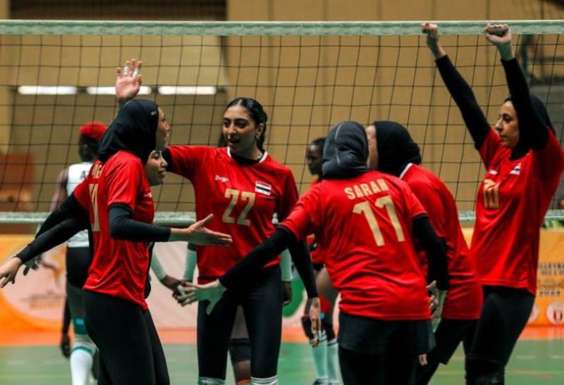 منتخب سيدات الطائرة يهزم تونس ويتوج بذهبية دورة الألعاب الإفريقية
