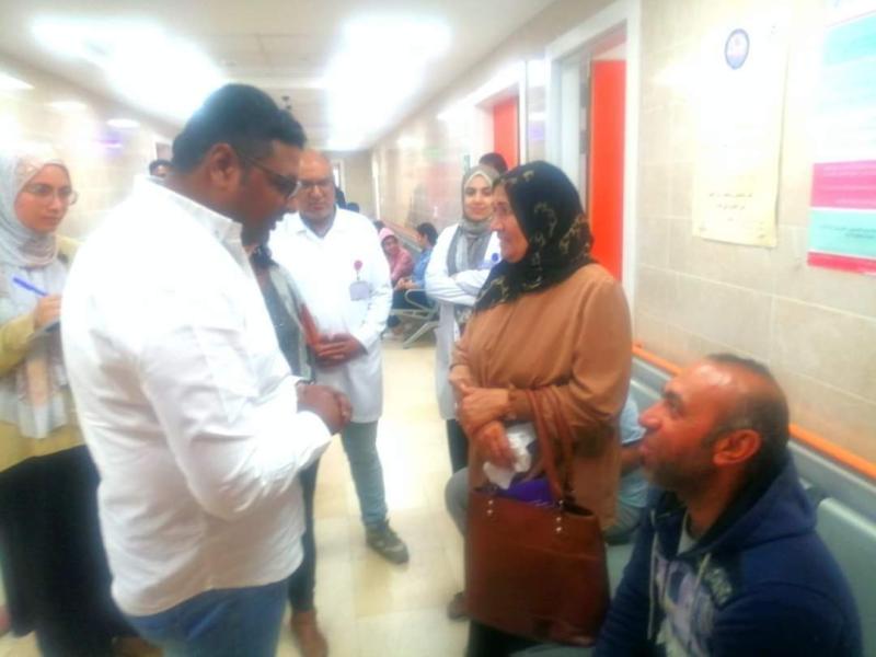وكيل وزارة الصحة بالبحر الأحمر يتفقد الخدمات الطبية بمستشفى الحميات ورعاية طفل الغردقة
