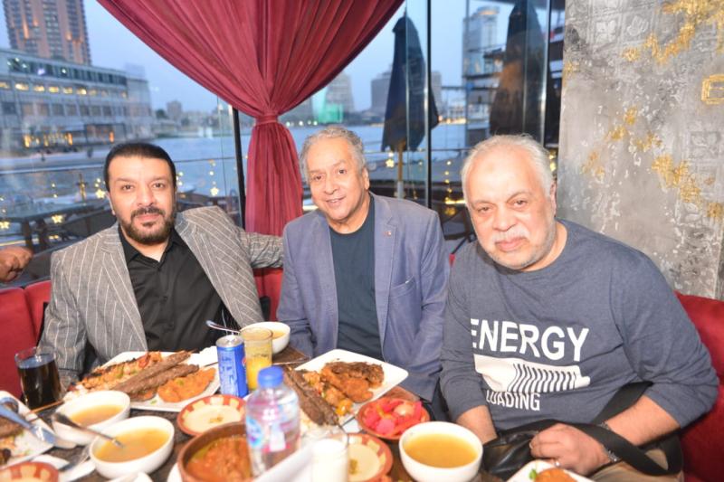 بالصور..نقابة الموسيقيين تنظم حفل افطار جماعي بحضور الفنان مصطفى كامل