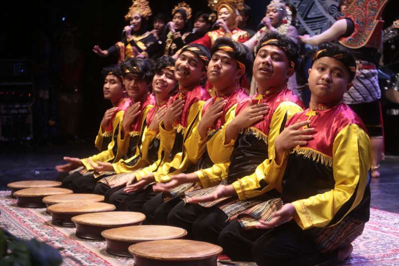 أندونسيا تختتم الليالى الدولية للأوبرا على المسرح الصغير