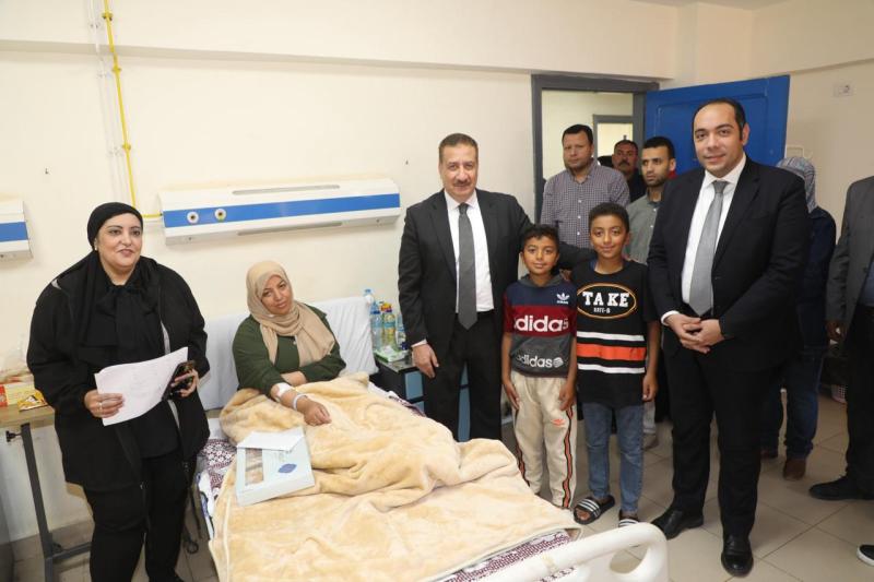 محافظ المنوفية يزور مصابي غزة بمستشفيات منوف العام وحميات منوف