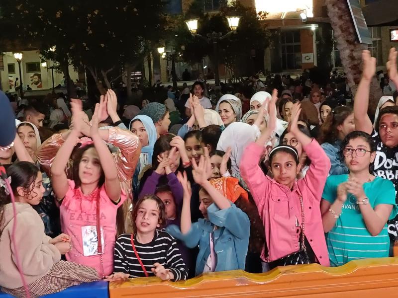 تحت شعار العيد احلي بمراكز الشباب مركز التنمية الشبابية يشارك الأعضاء فرحتهم بالعيد