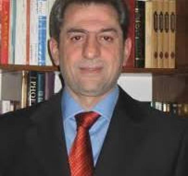 دكتور صالح صدقيان رئيس المركز العربي للدراسات الايرانية