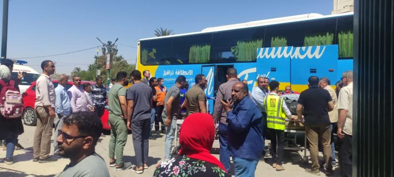 وصول مجموعة من الأشقاء الفلسطينيين المصابين في أحداث غزة للعلاج بمستسفيات جامعة أسيوط